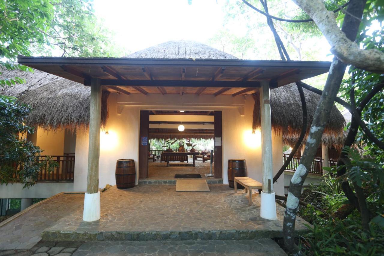 Amun Ini Beach Resort & Spa Anda  Extérieur photo